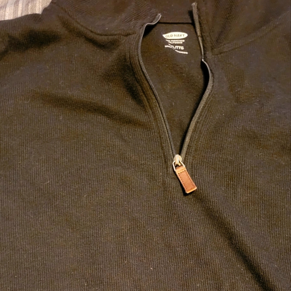 Old navy pullover